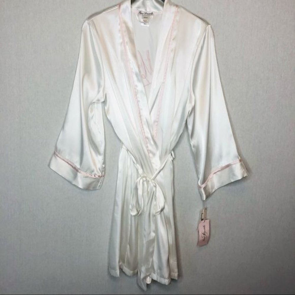 Linea Donatella Mrs. Embroidered Wrap Robe